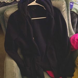 Blue per coat for women has a belt nd a hood size XL